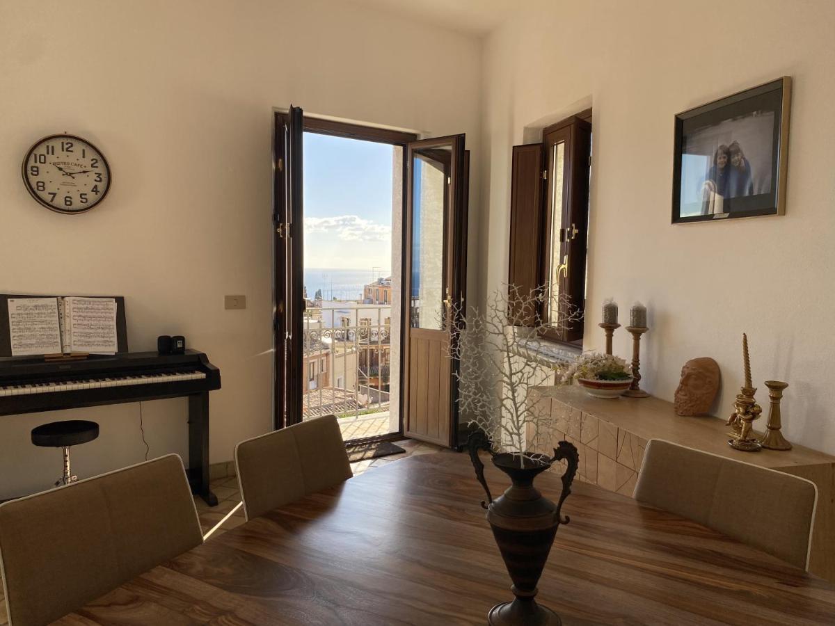 Adamas Domus Villa Таормина Екстериор снимка